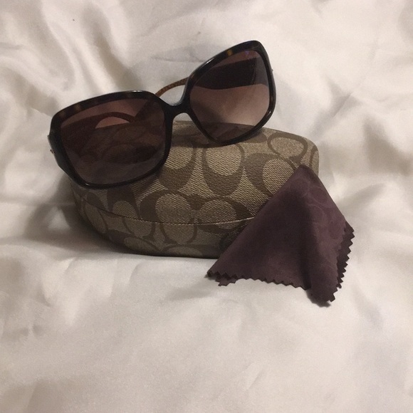 Coach Accessories - Coach sunglasses